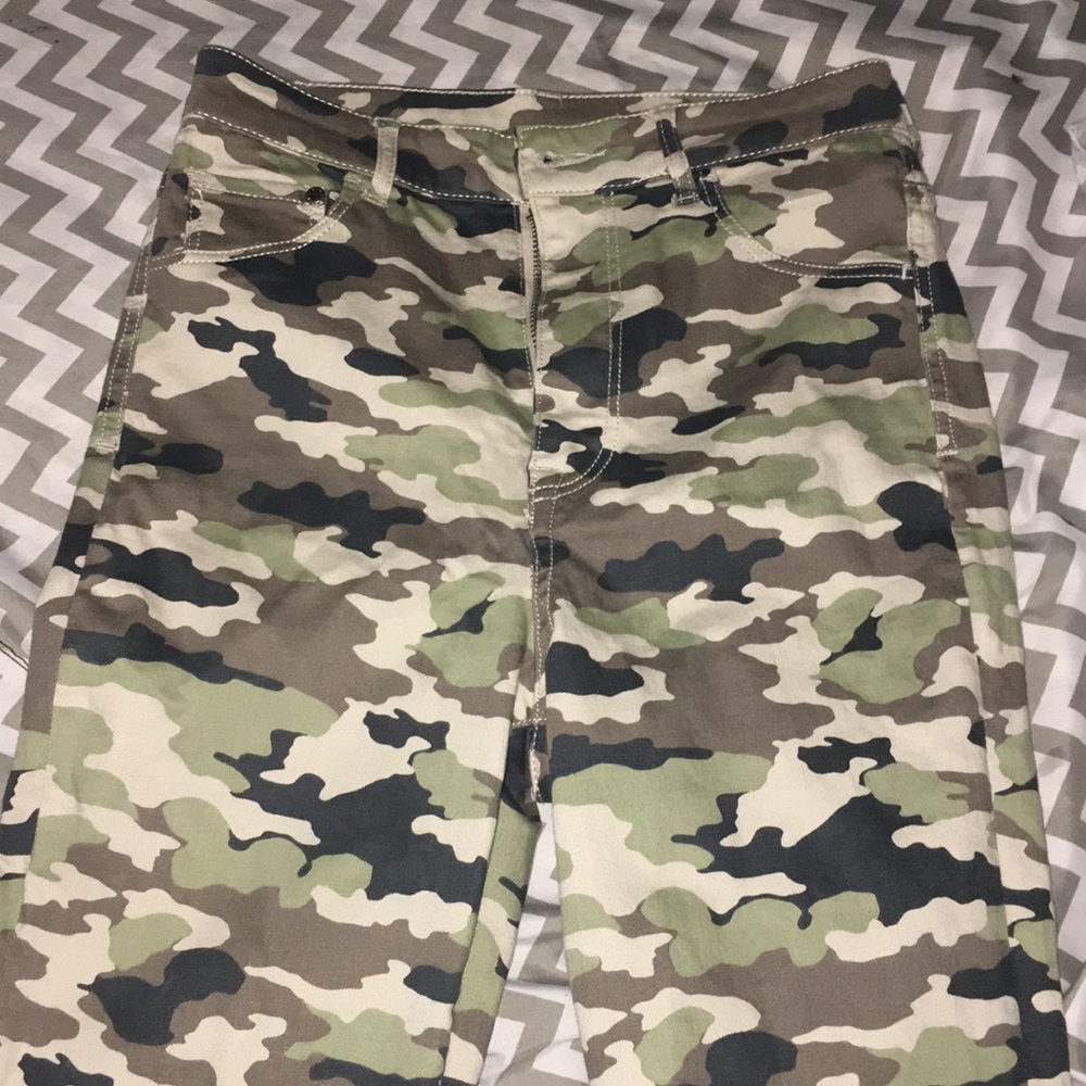 High Waist Camo Pants
